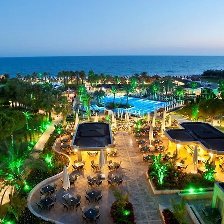 Курортный комплекс Crystal Tat Golf & 5*